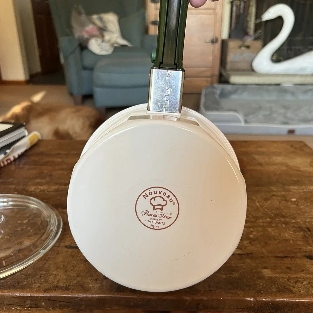 Princess House Nouveau White Ceramic Cookware 1.5 Qt Saucepan Glass Lid Saucepan
